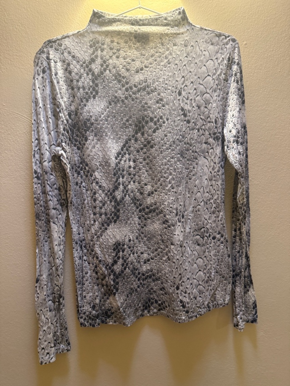 Worthington Grey Snake-Print Mock Neck Long Sleeve Top